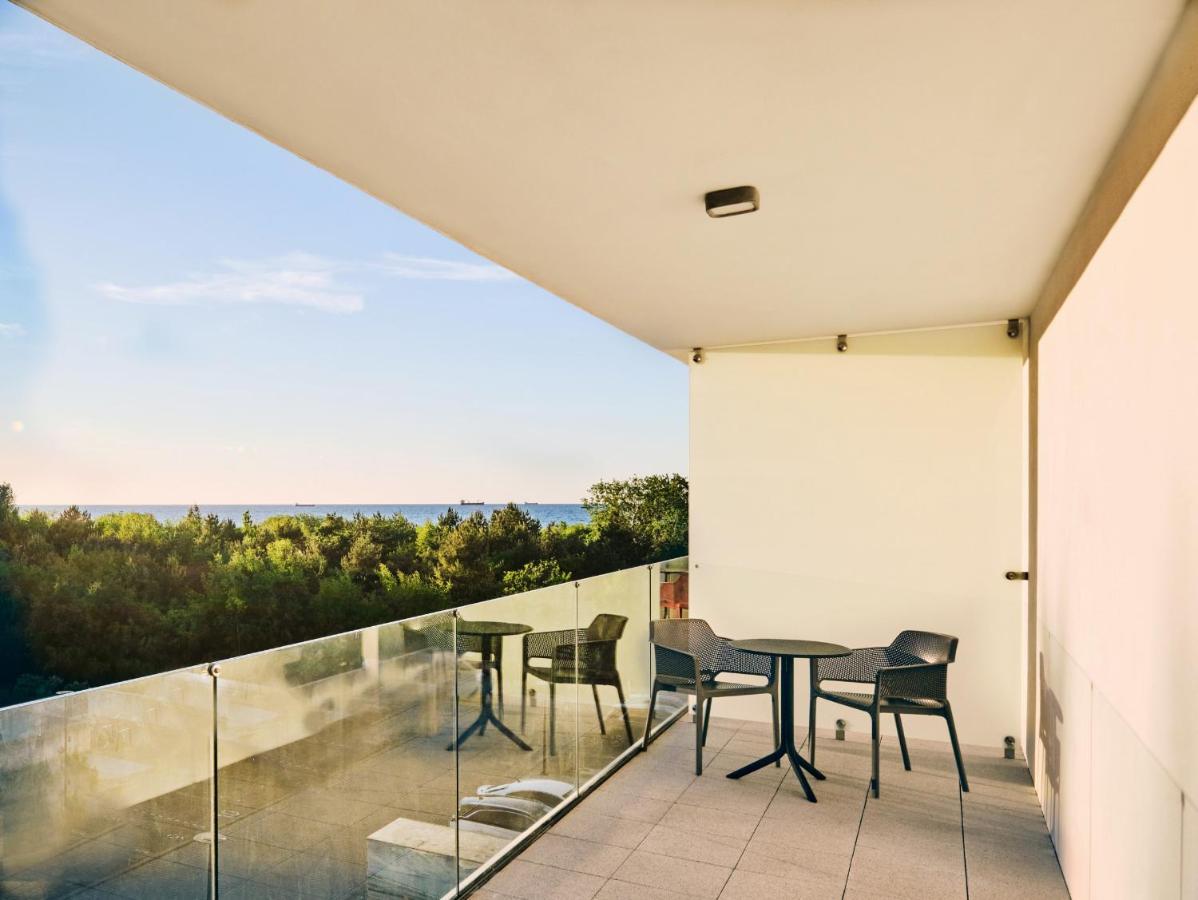 Studio Apartment Lateral Sea View