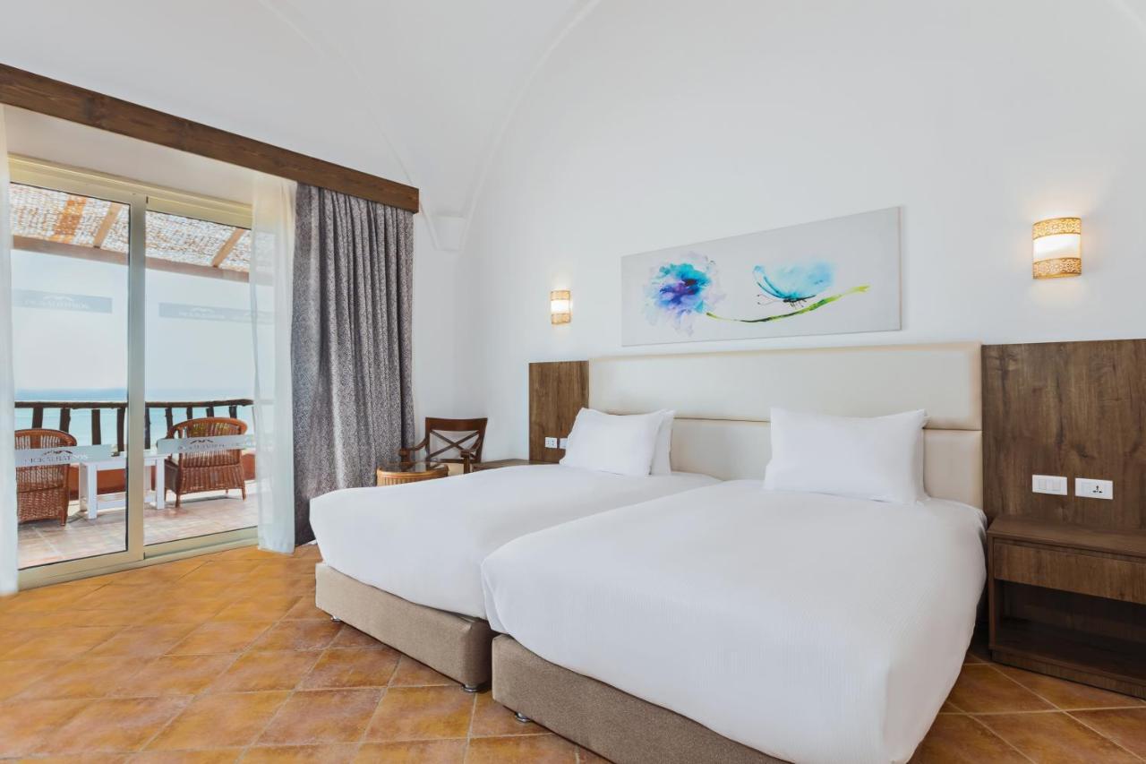 Superior Bungalow Sea View