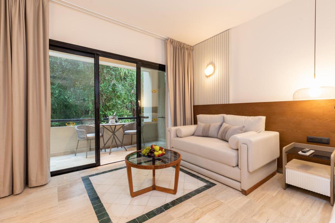 Junior Suite met Uitzicht op de Tuin
