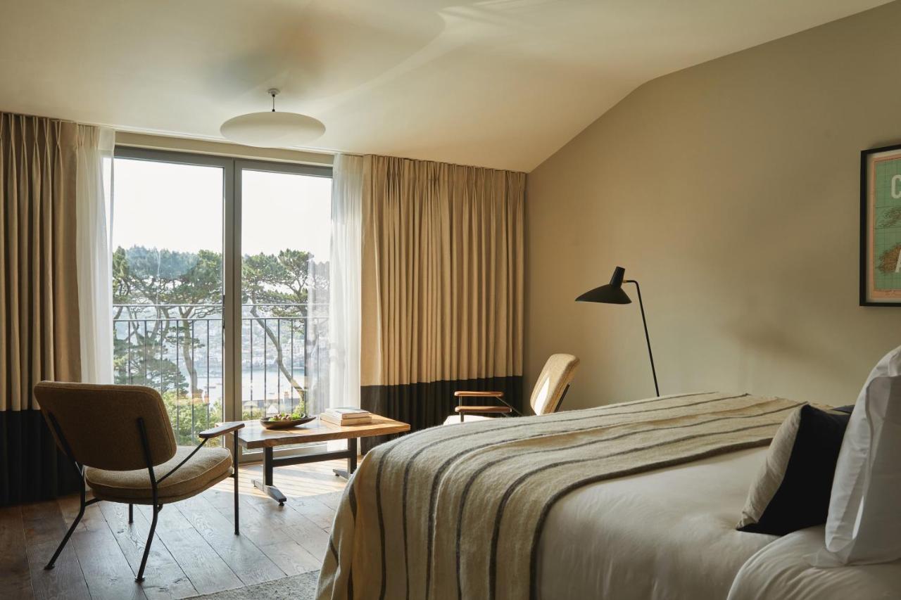Deluxe Doppel-/Zweibettzimmer mit Meerblick