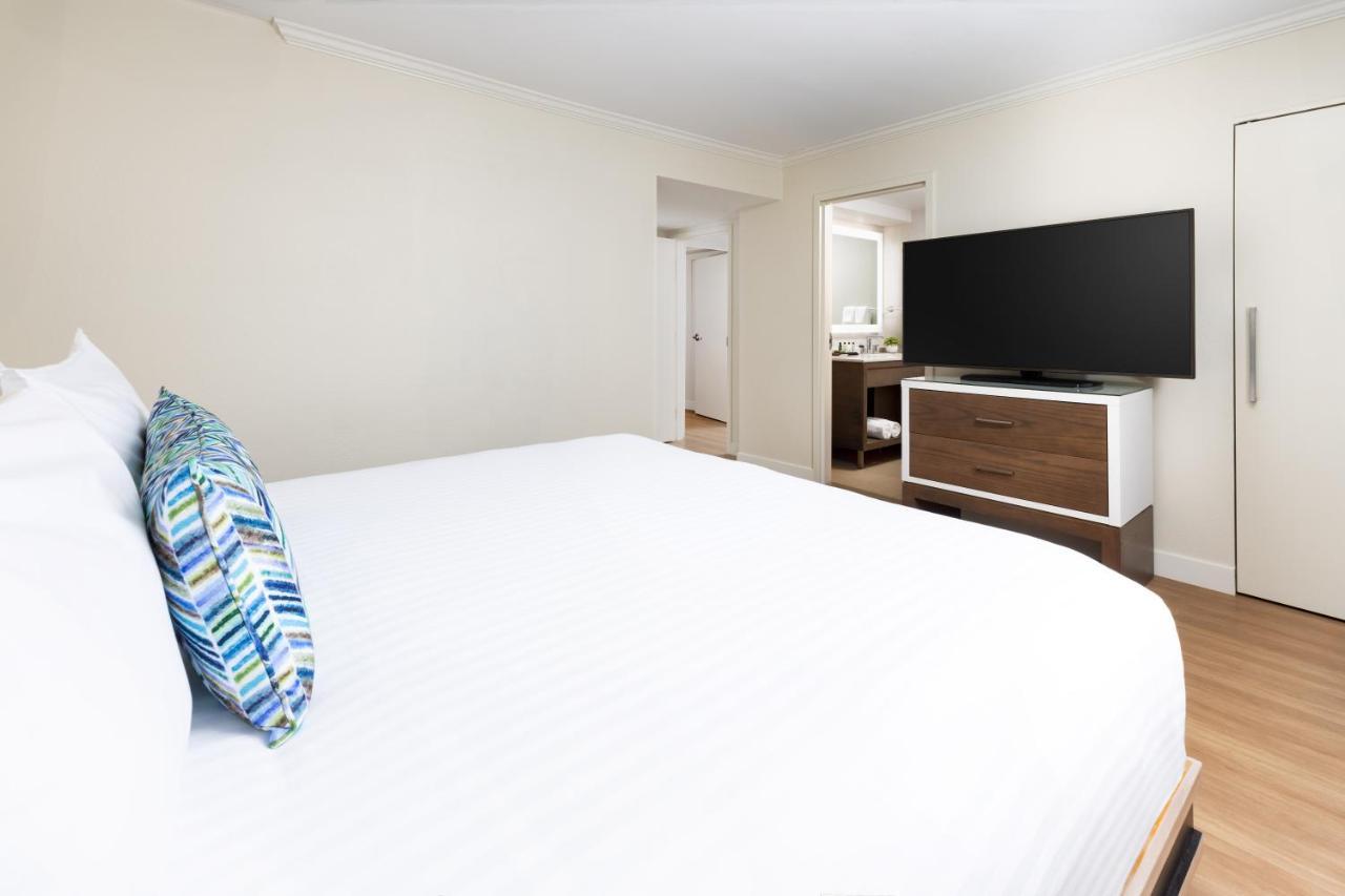 Two-Bedroom Suite