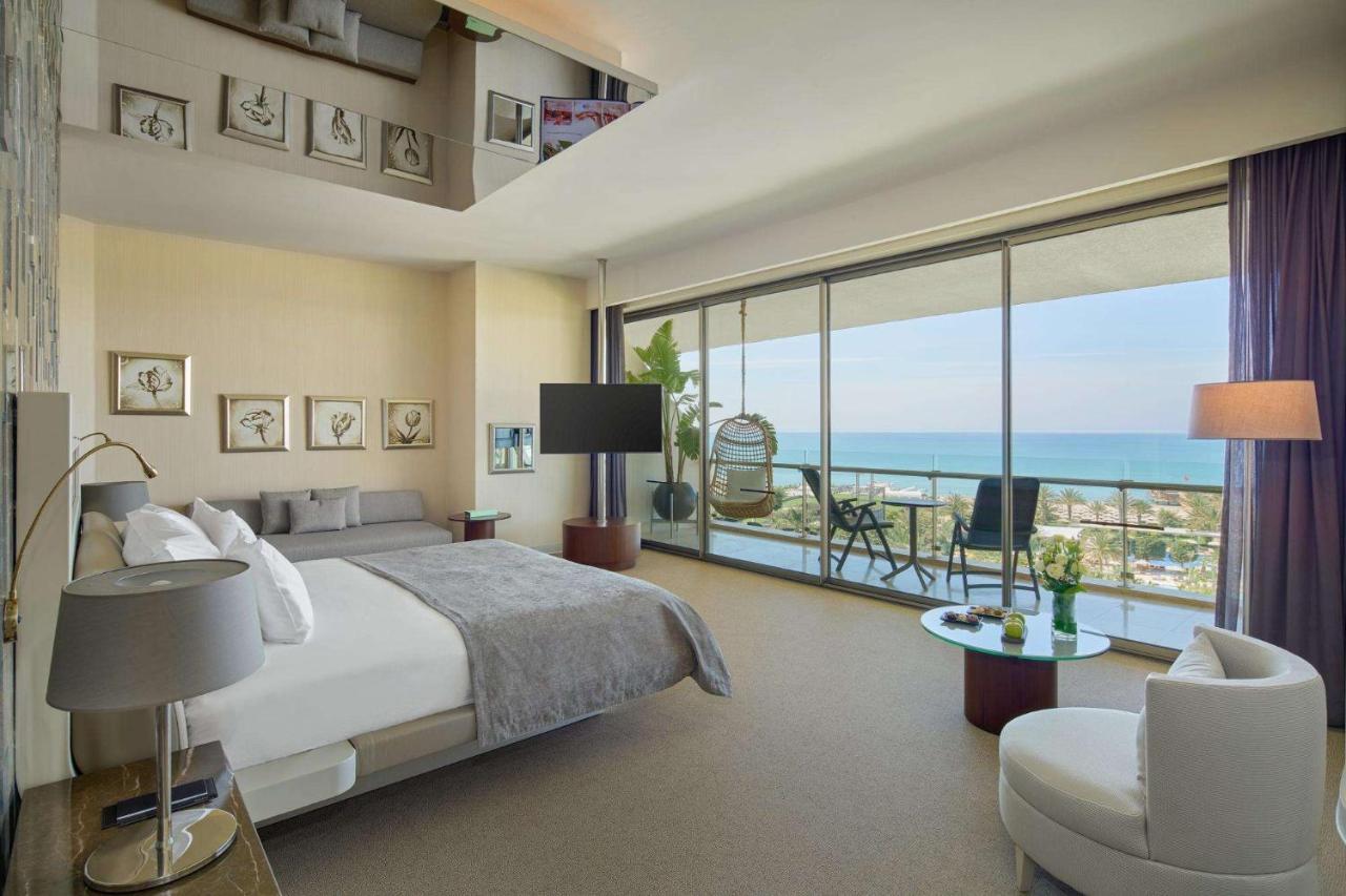 Suite Sea Single