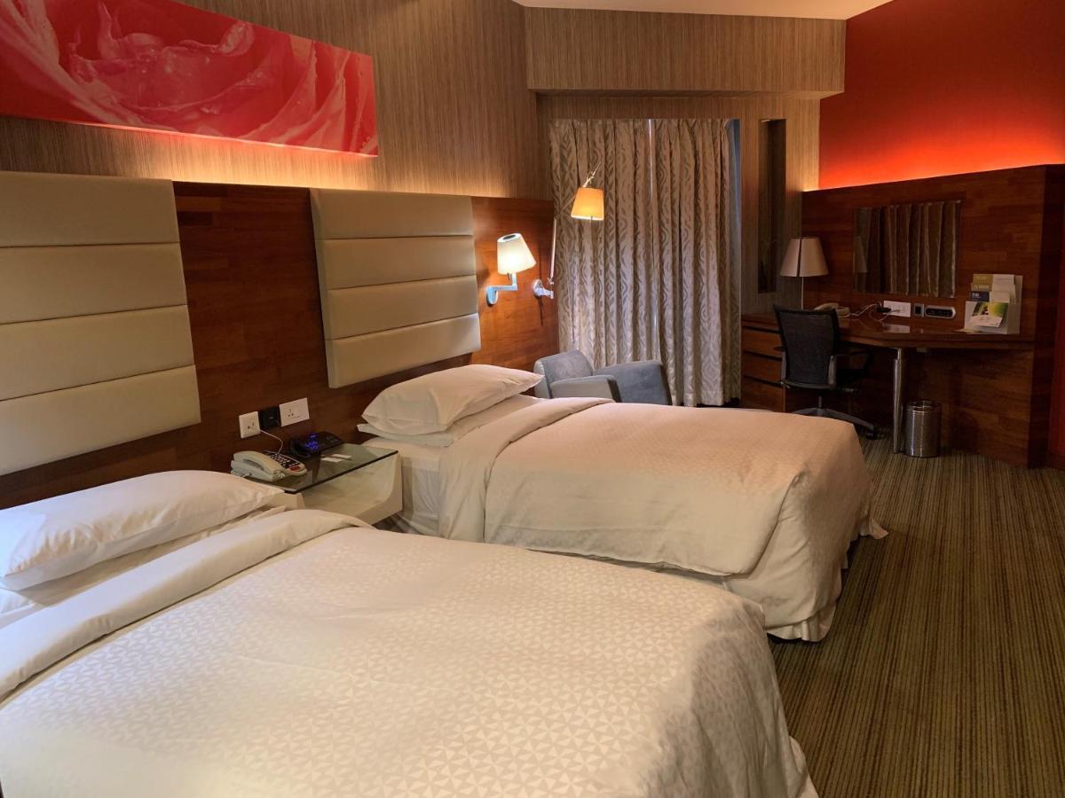 Premium room with Balcony, Guest room, 2 Single Beds