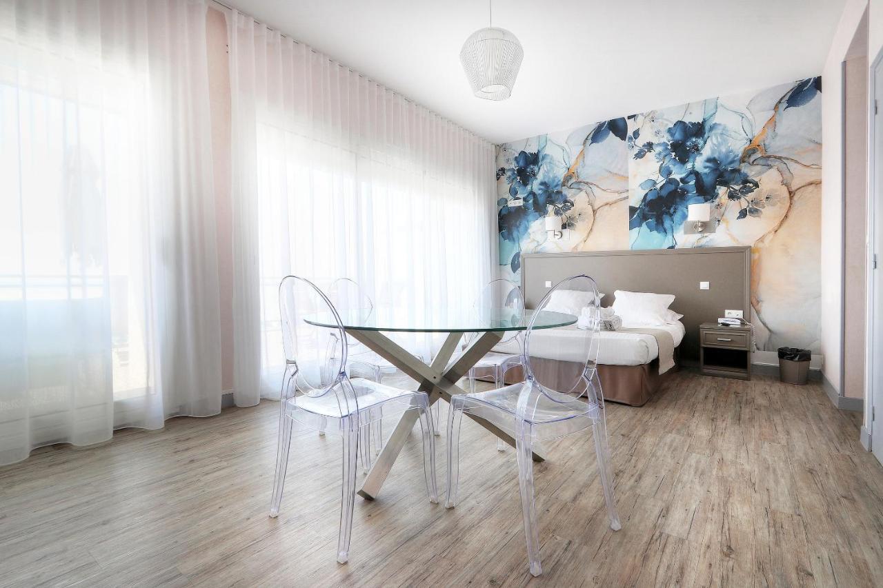 Family Room Sea View