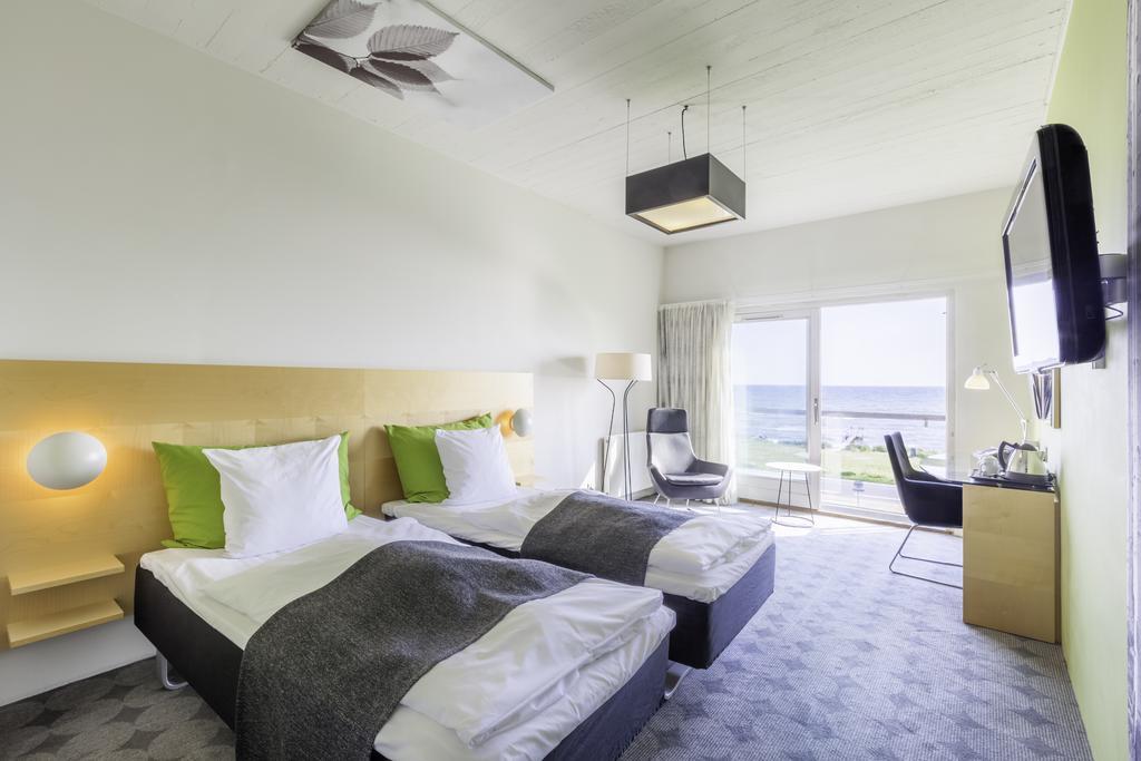 Tweepersoonskamer met 1 of 2 Bedden en Uitzicht op Zee