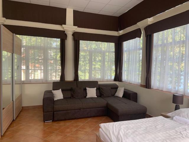 Suite Lake View,1425488362:JPEG