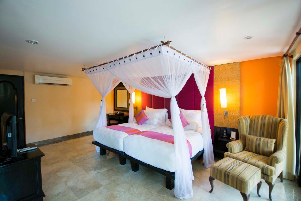 Two Bedroom Beach Front Villa Private Pool,1619758114:JPEG