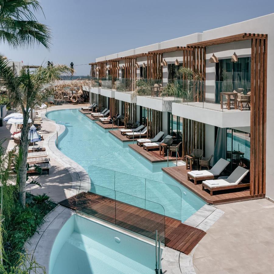 Deluxe Suite Pool View,1428373570:JPEG