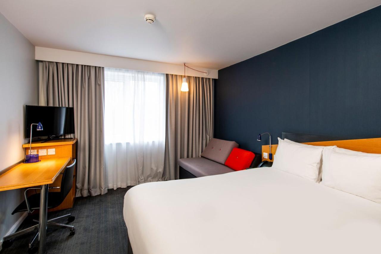Standard Double Room with Sofa Bed and Free Hot Breakfast