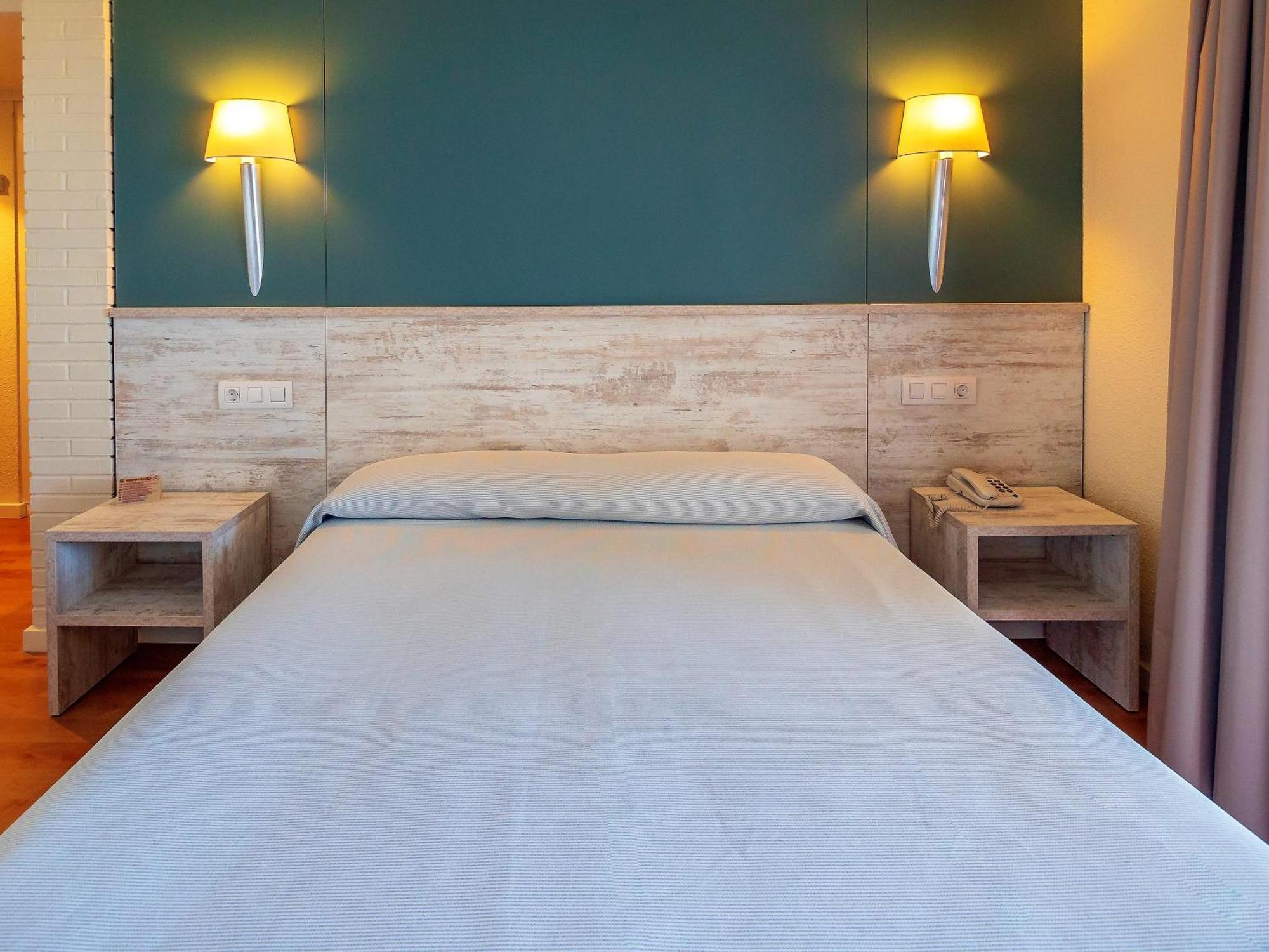 Dreibettzimmer