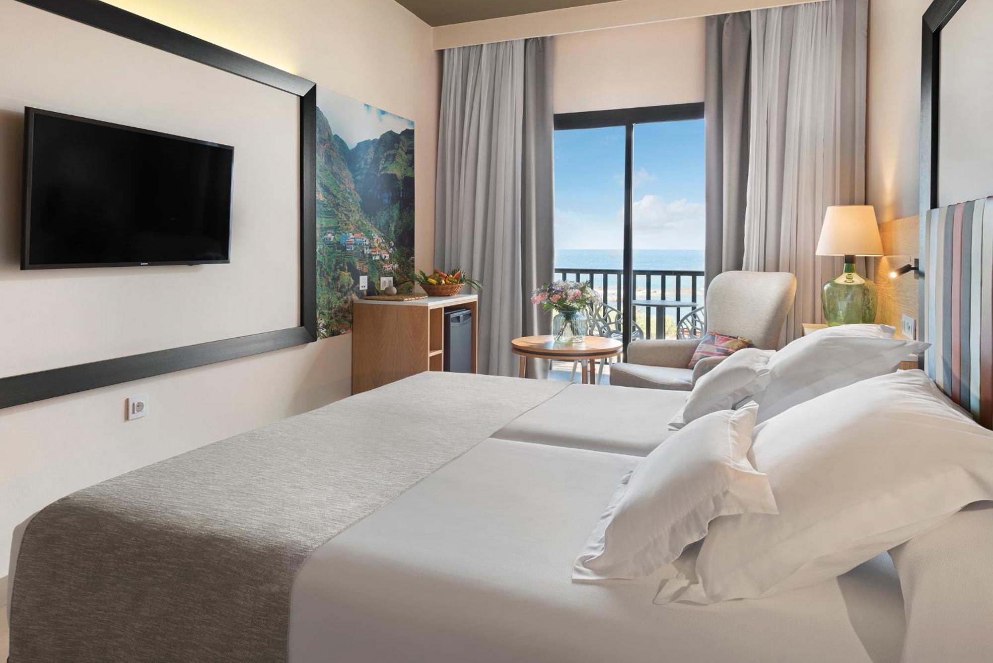 Twin Room Sea View