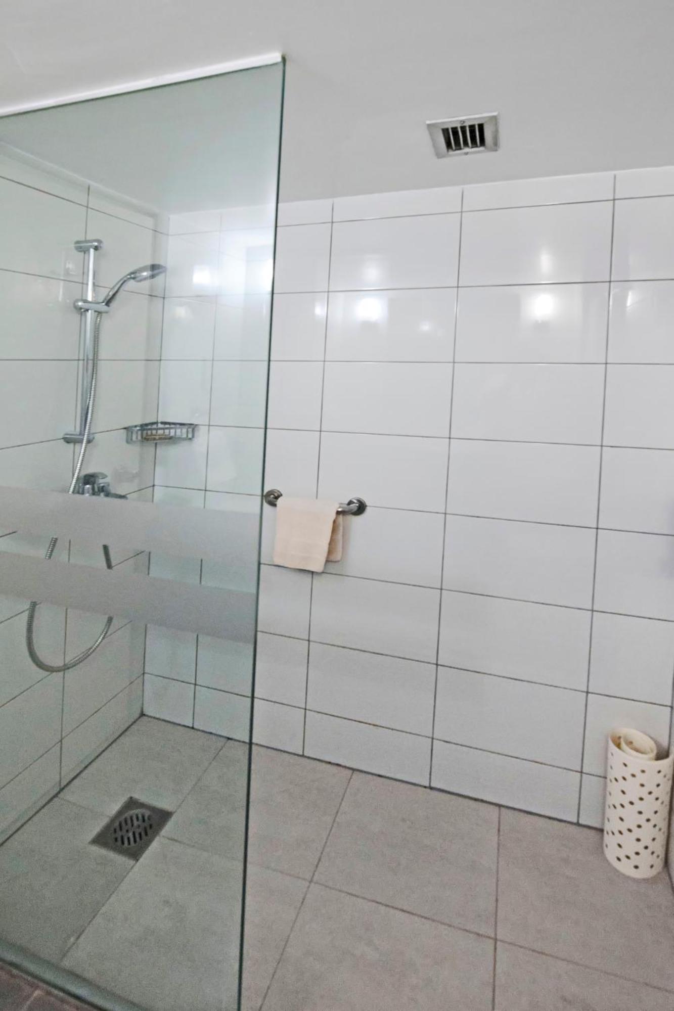Habitación Triple Estándar con vistas a la piscina