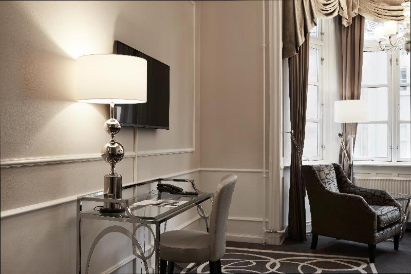 Executive Double Room Access to Executive Lounge