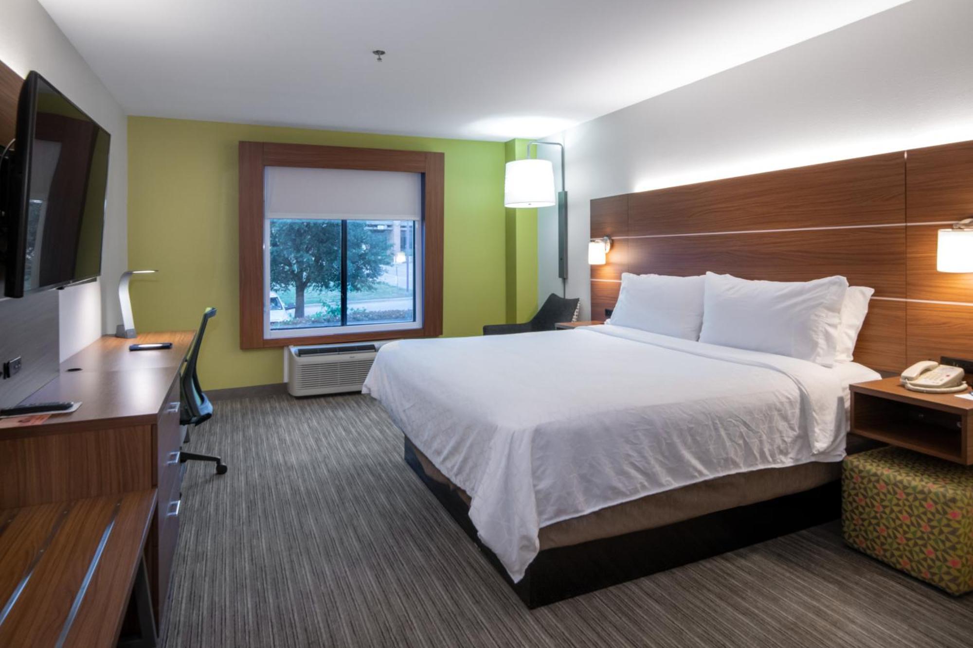 Standard Room,1434909970:JPEG
