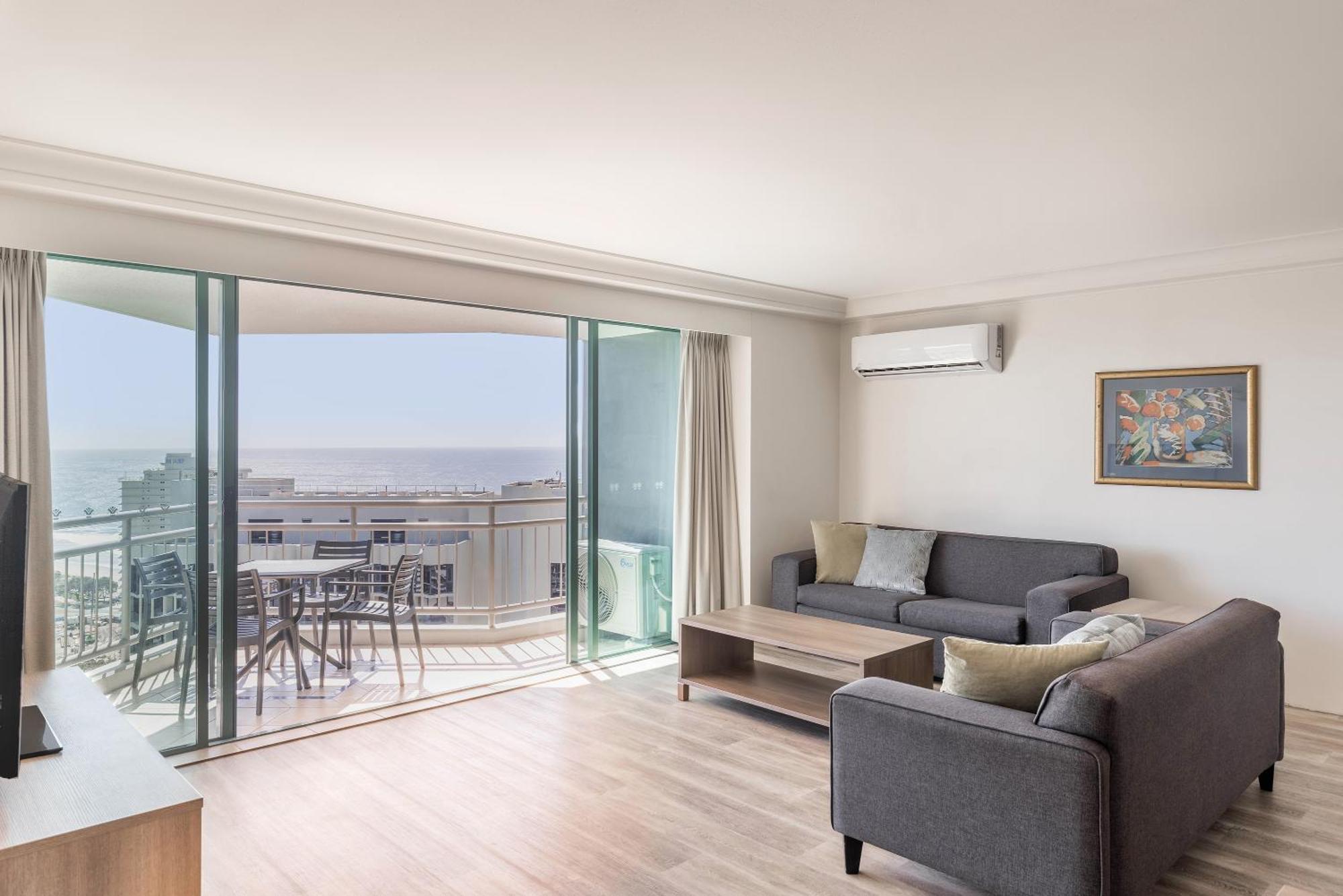 Apartamento de 2 dormitorios con vistas al océano