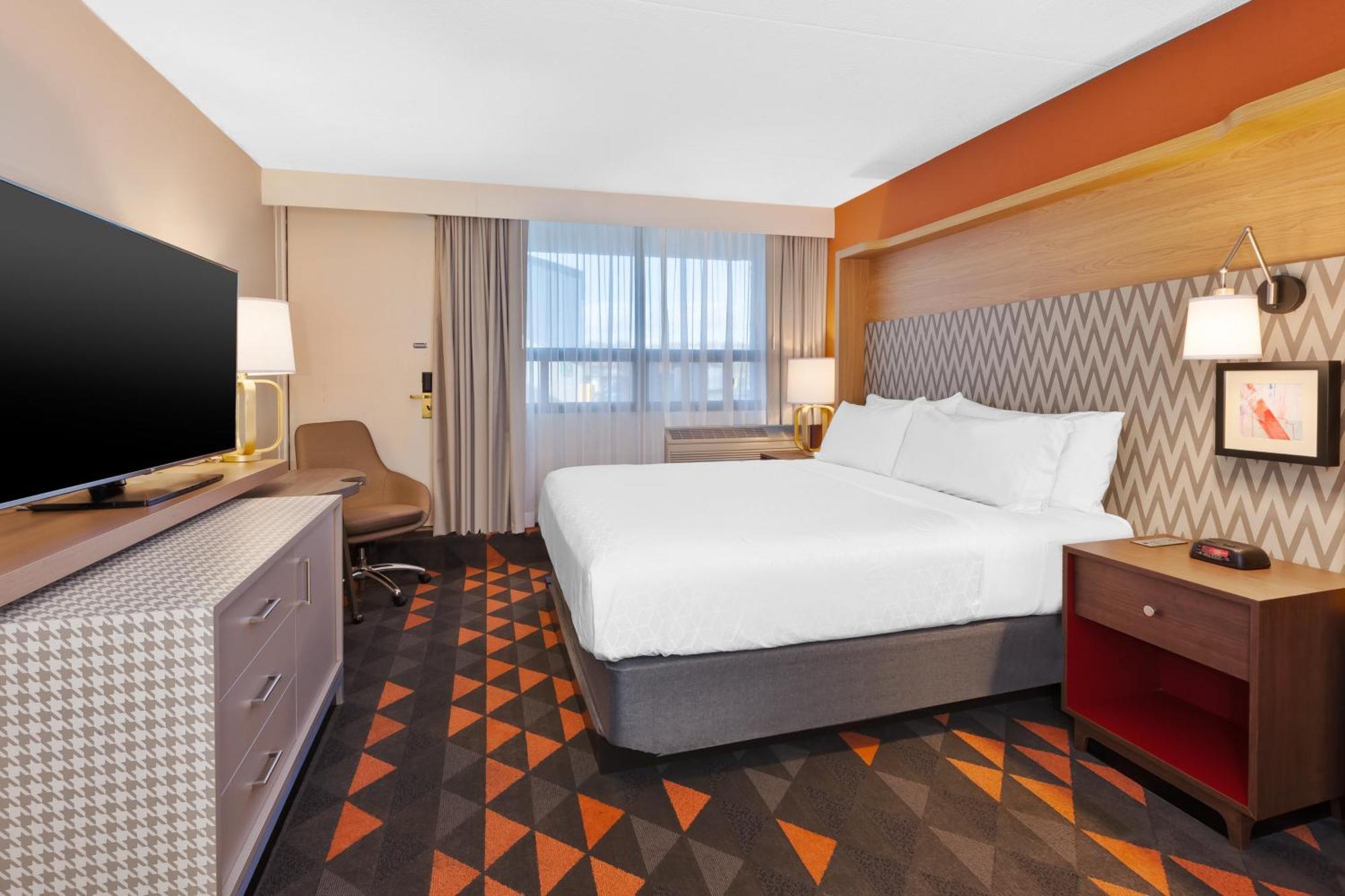 Standard King Room