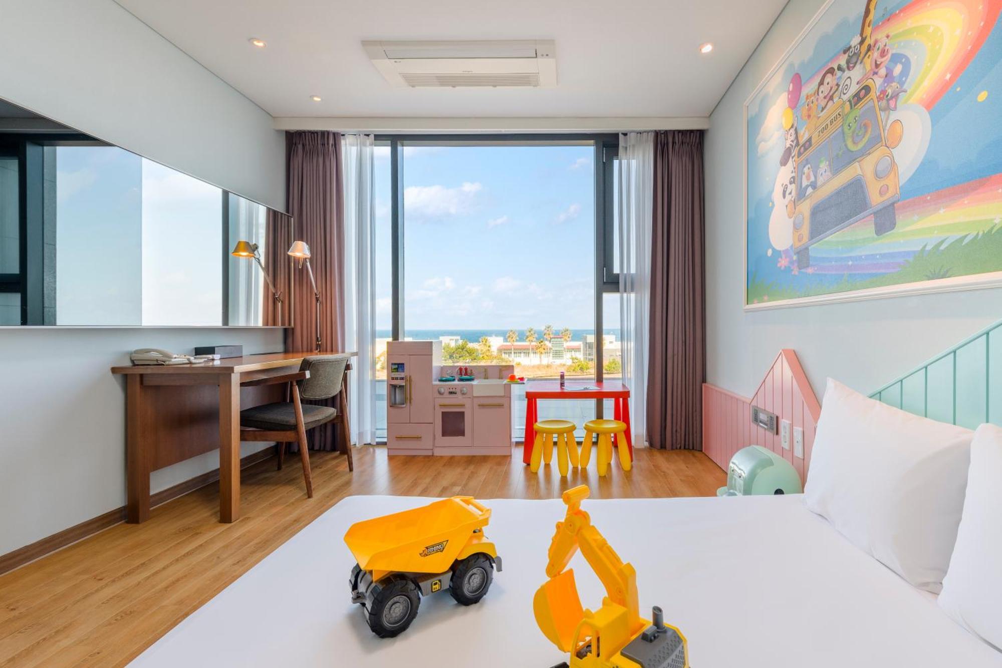 Kids Twin Ocean View