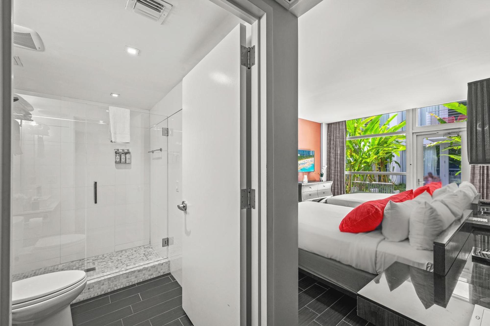 Habitación Doble Deluxe con vistas al jardín