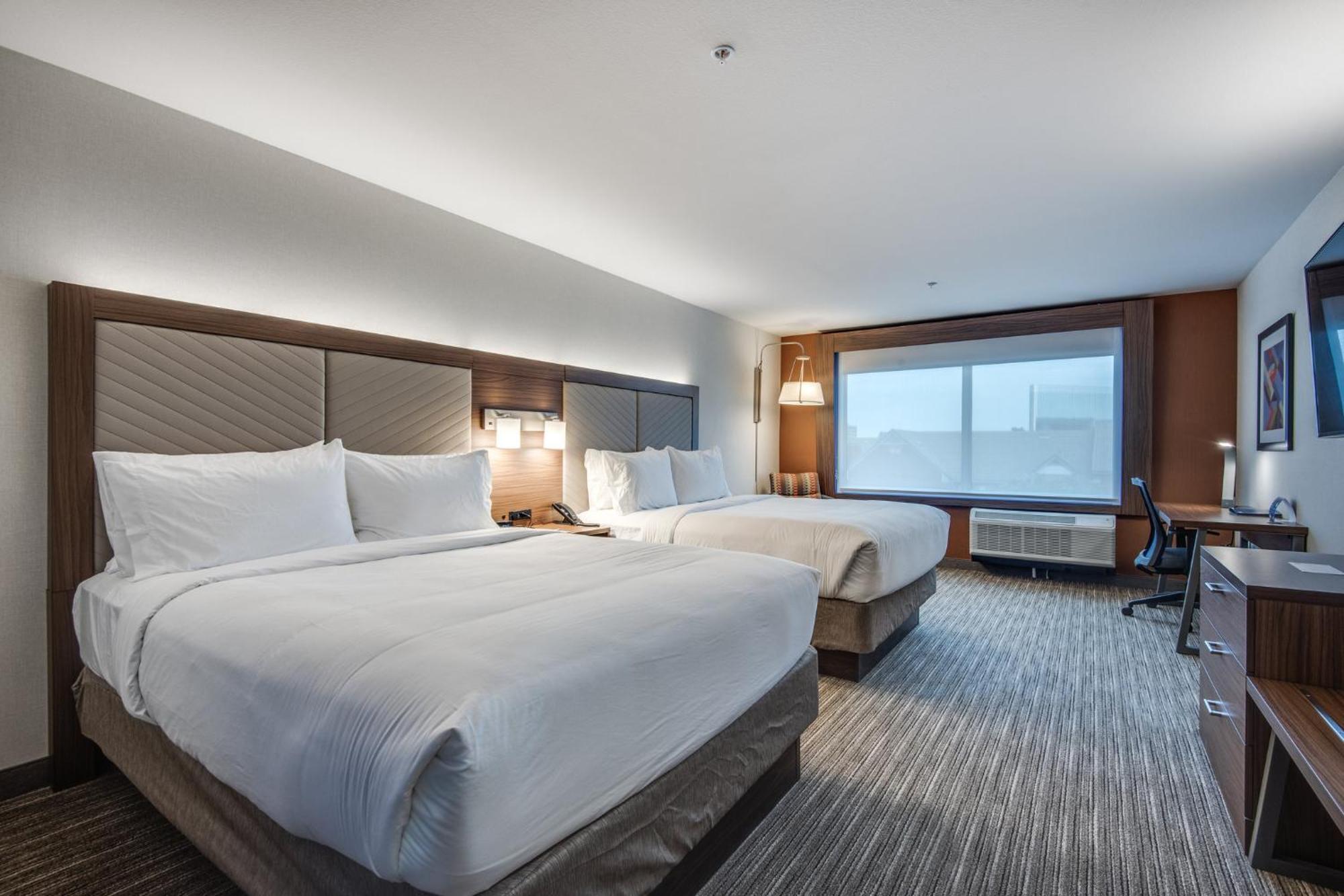Standard Room Two Queen Beds