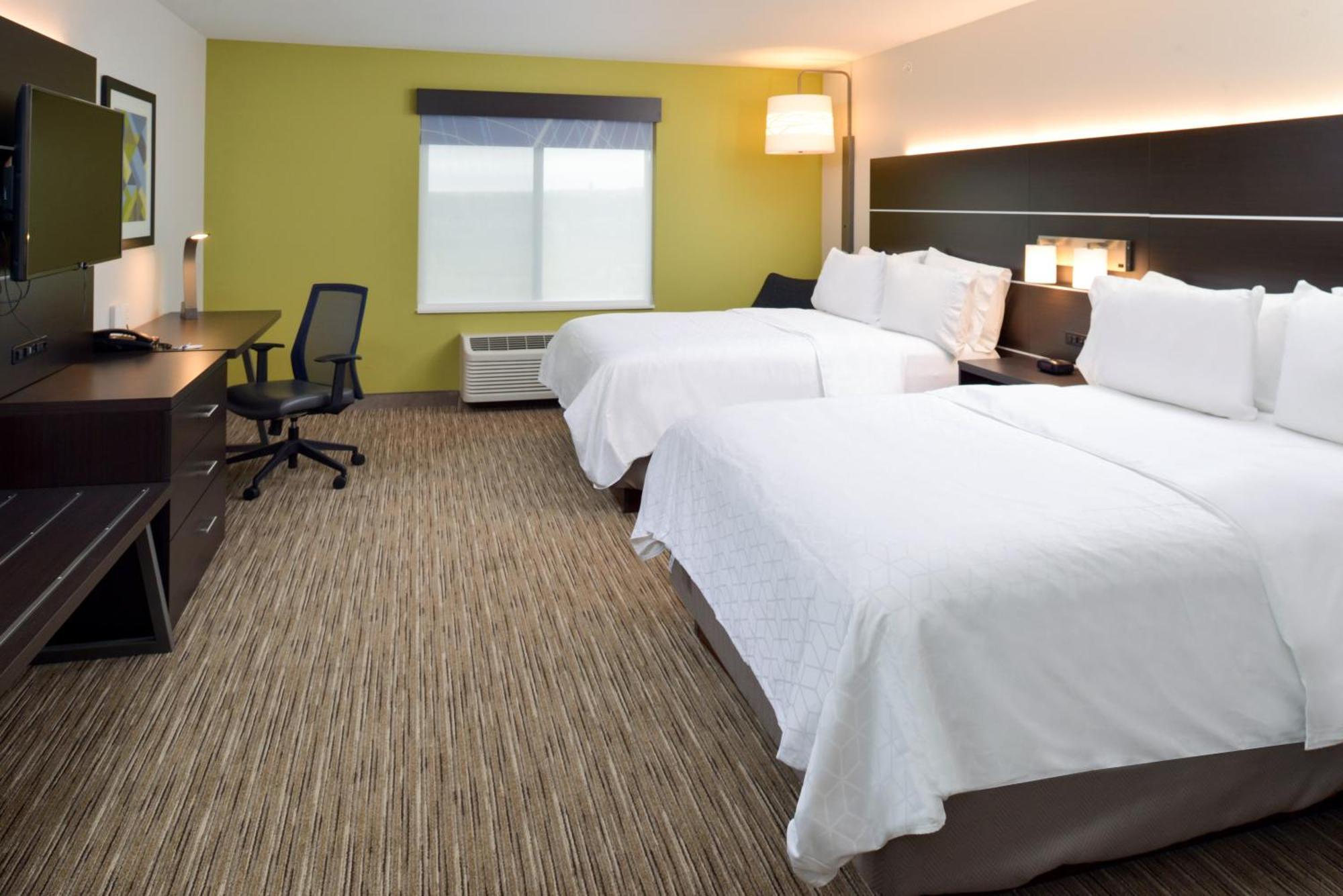 Standard Double Room Two Double Beds