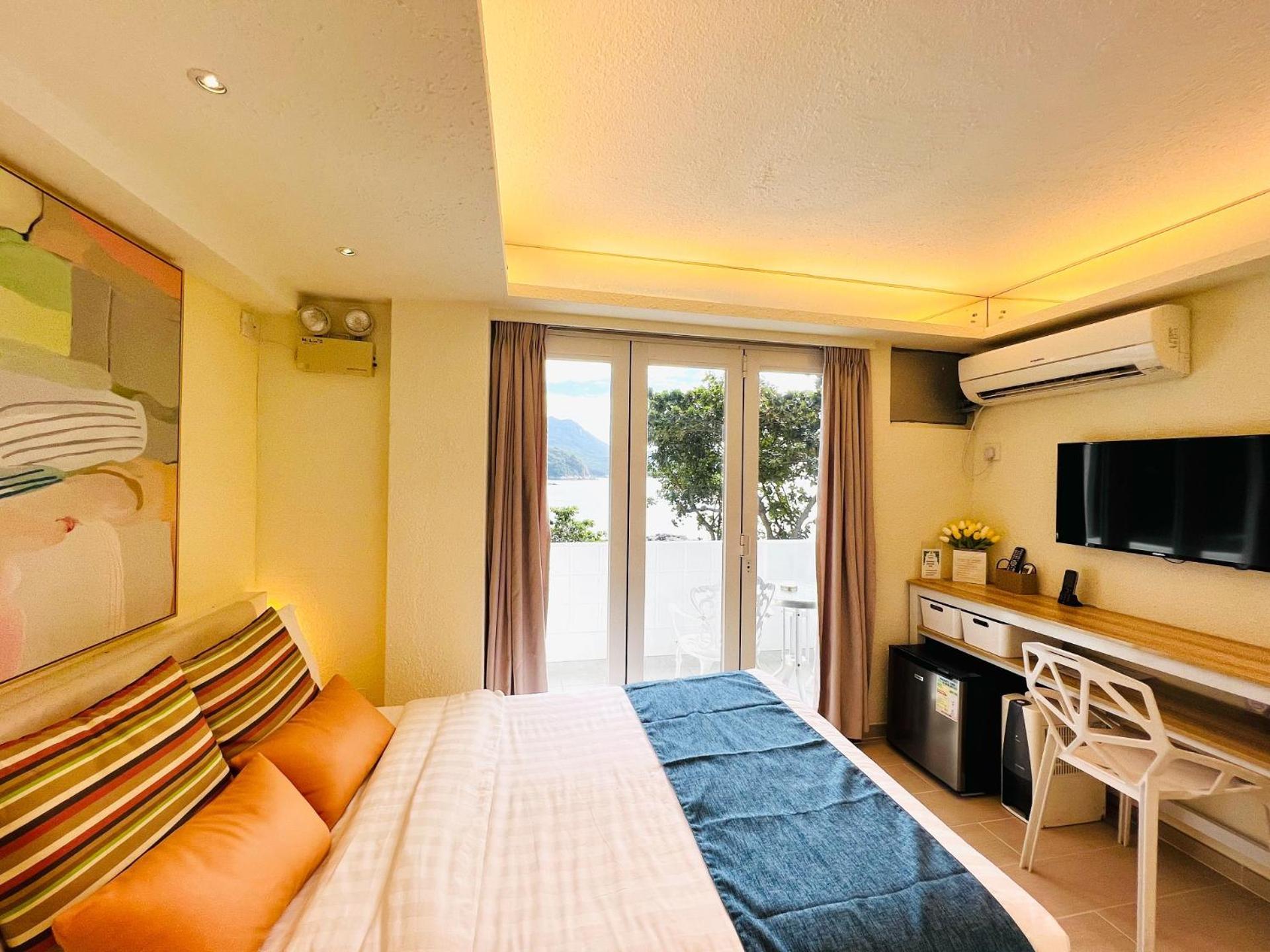 Superior Double Room No Pet Accommodation