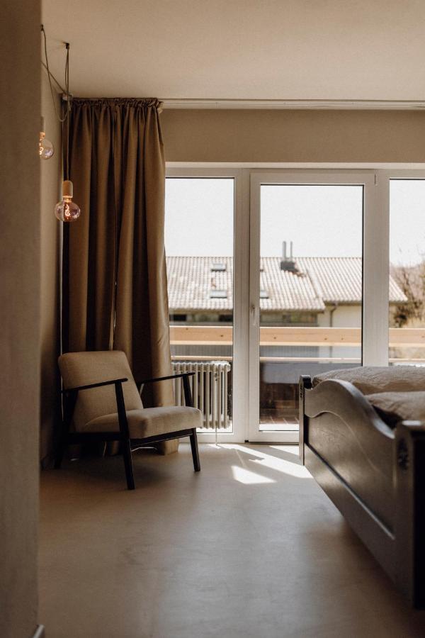 Doppelzimmer mit Gartenblick