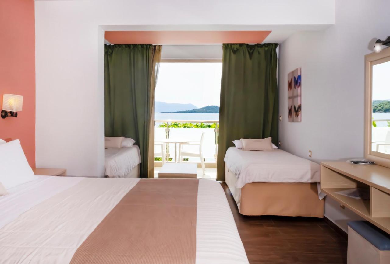 Quadruple Room with Sea View