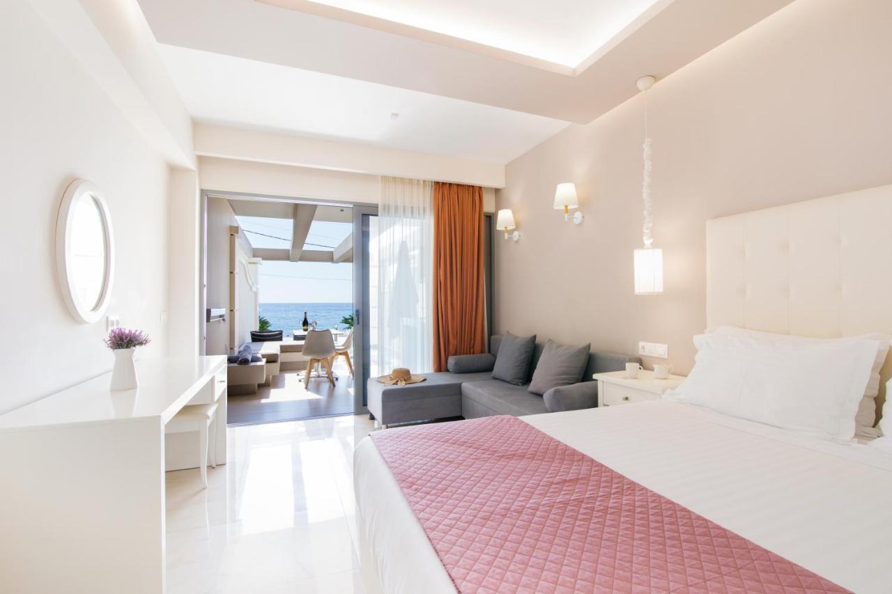Junior Suite Private Pool
