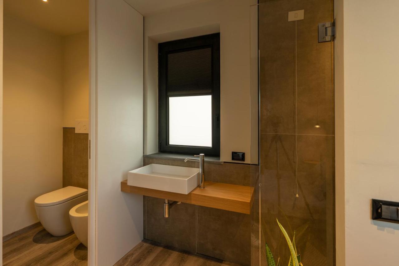Double Room,1487536546:JPEG