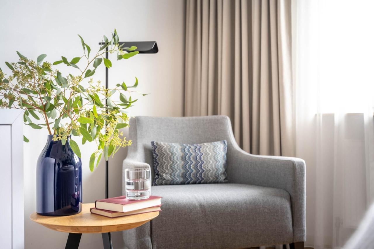 Double Room Select