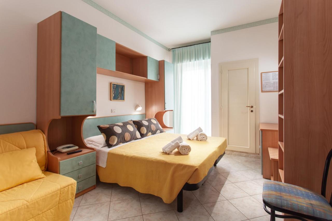 Superior Double Room,1498527883:JPEG