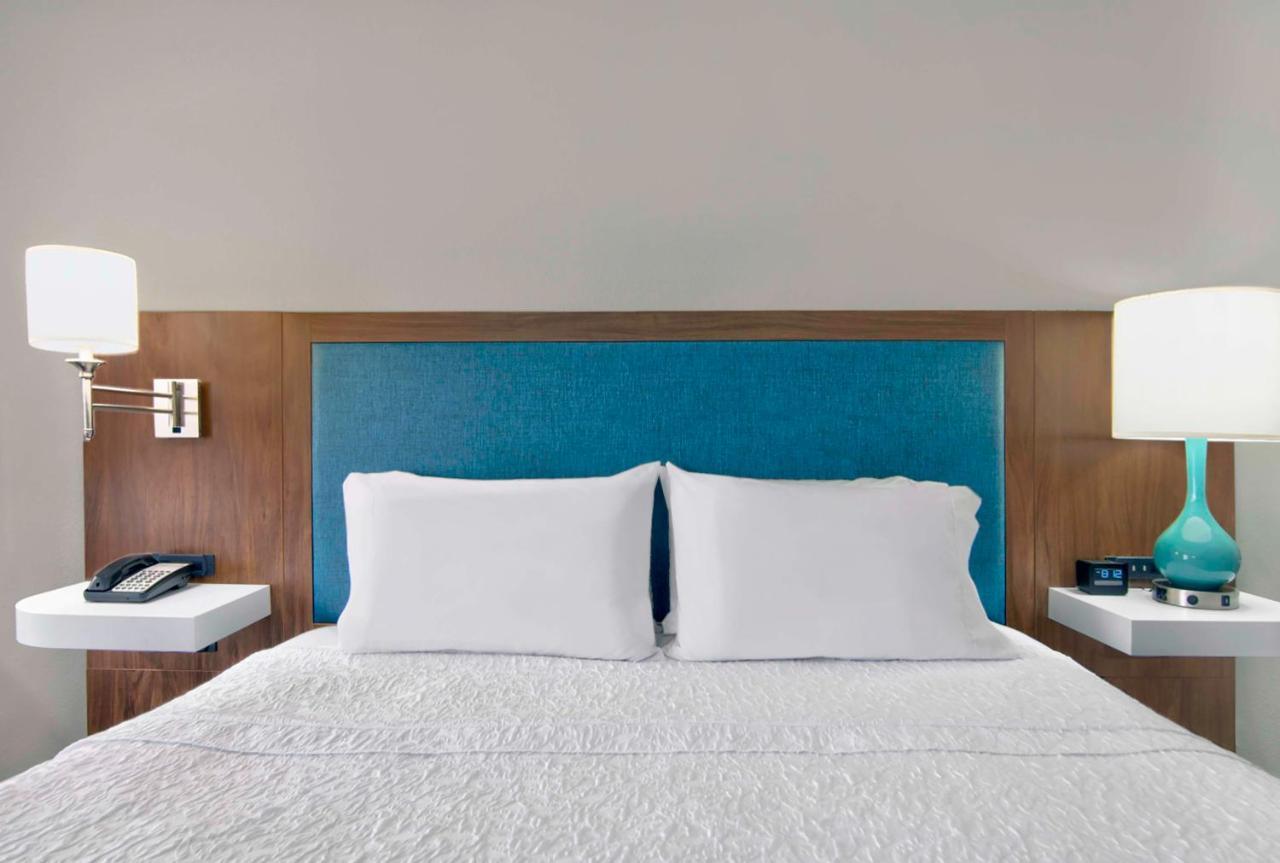 Habitación con microondas y nevera - cama extragrande - No fumadores