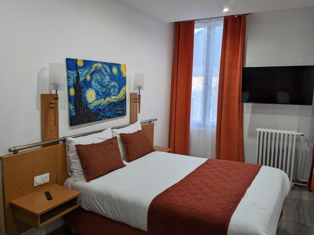 Classic Quadruple Room