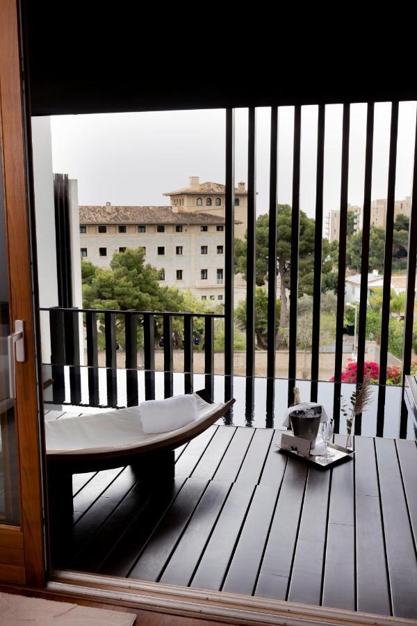 Deluxe Double Room terrace pool