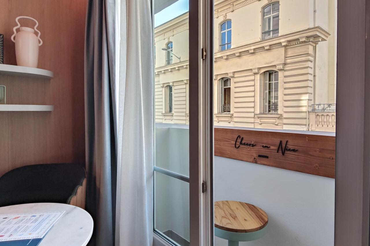 Studio Standard avec Petit Balcon
