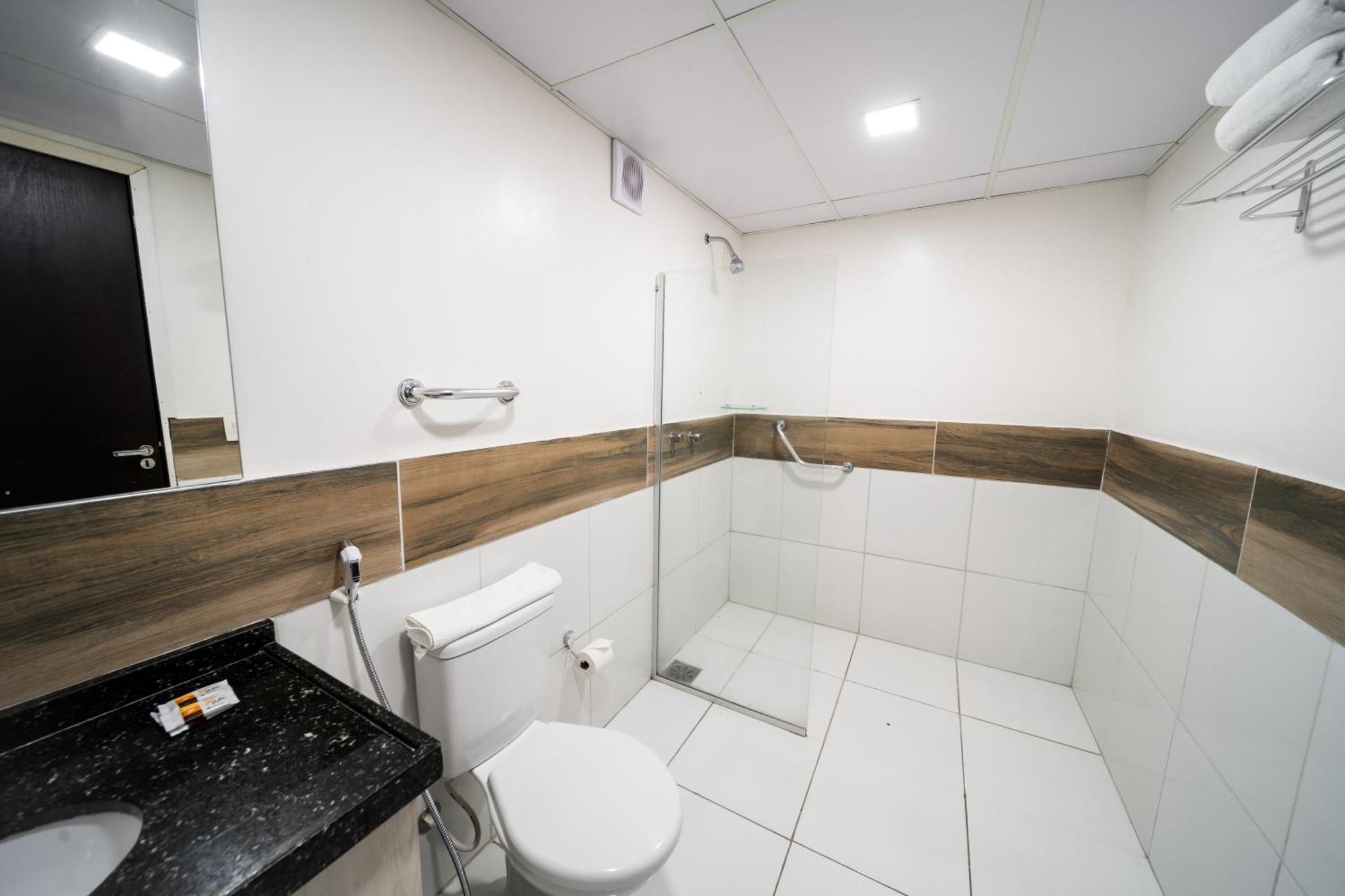 Habitación Triple adaptada para personas con movilidad reducida