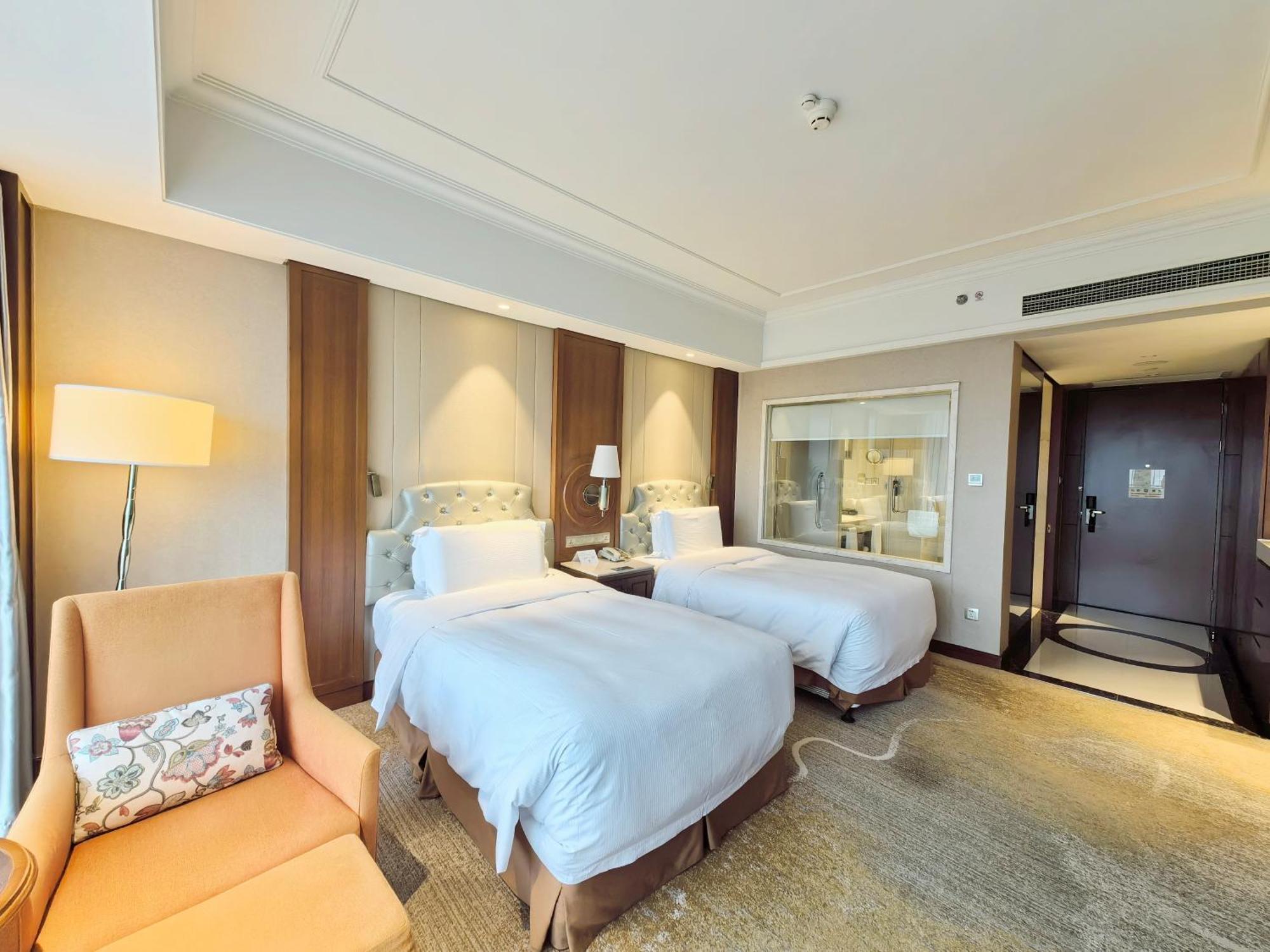 Twin Guest Room with Sea View