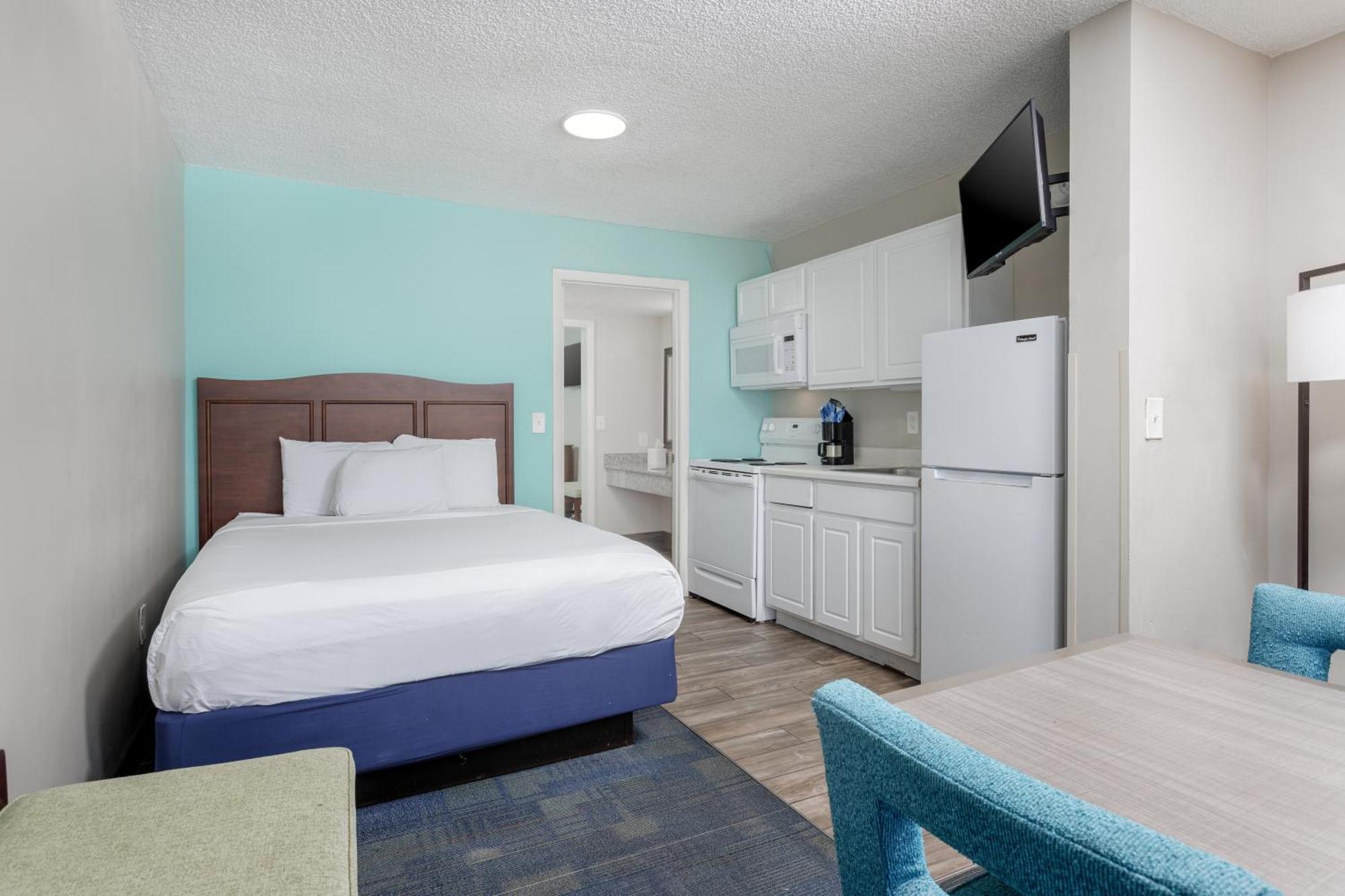 Deluxe Triple Room with Sea View