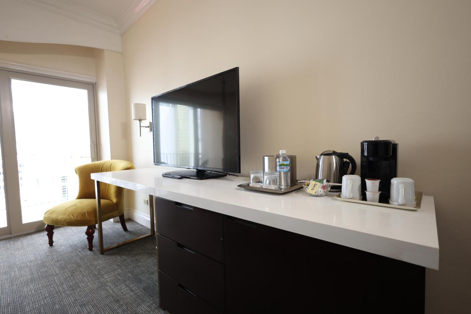 Deluxe Double Room with Two Double Beds