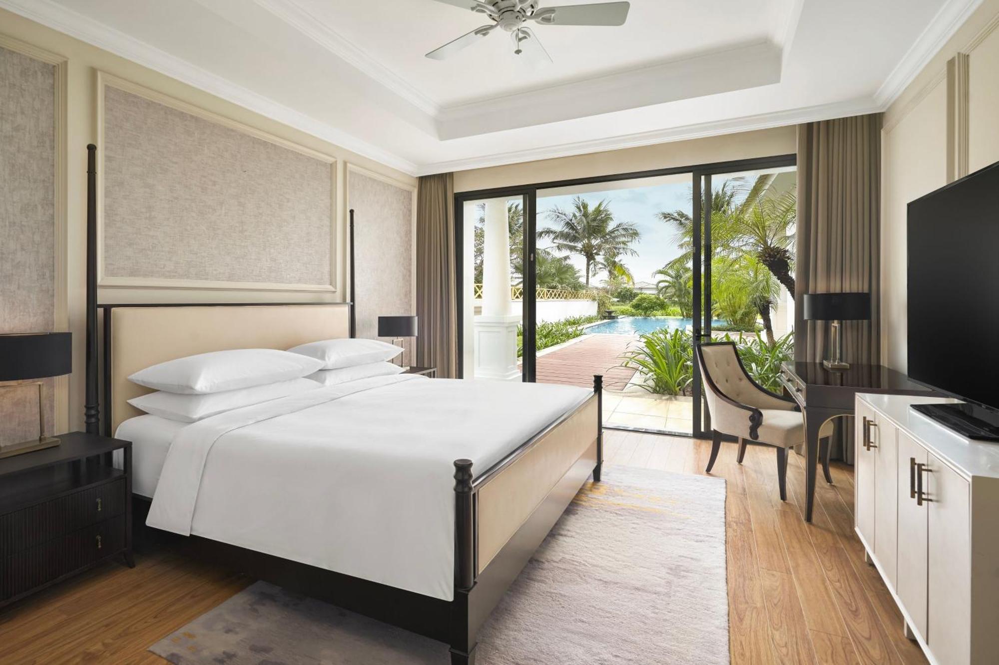 Three-Bedroom Premier Villa, Garden View with Private Pool