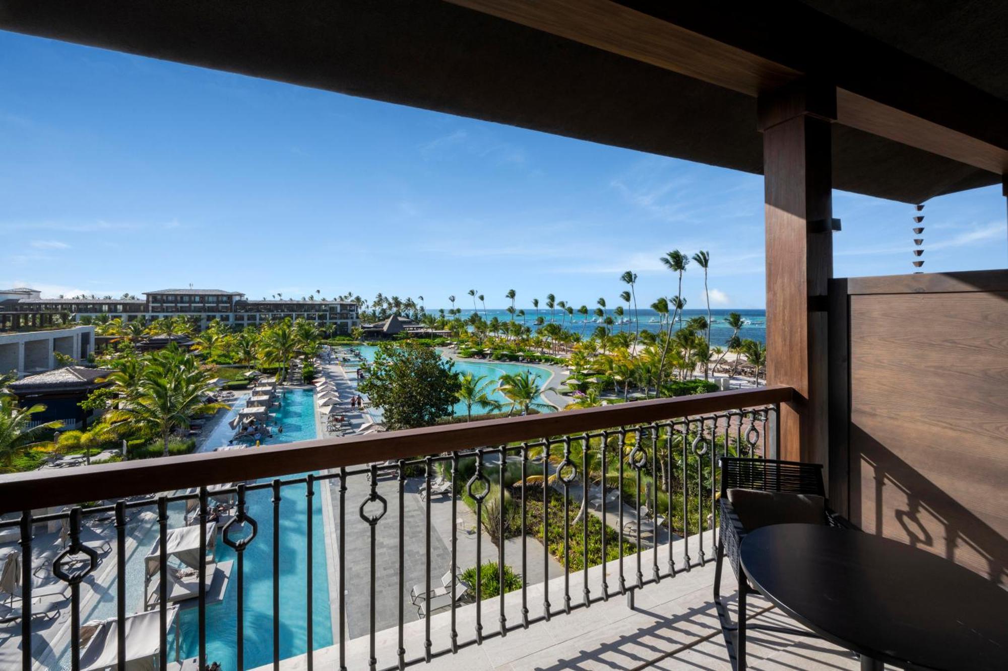 Unique King Ocean View Junior Suite