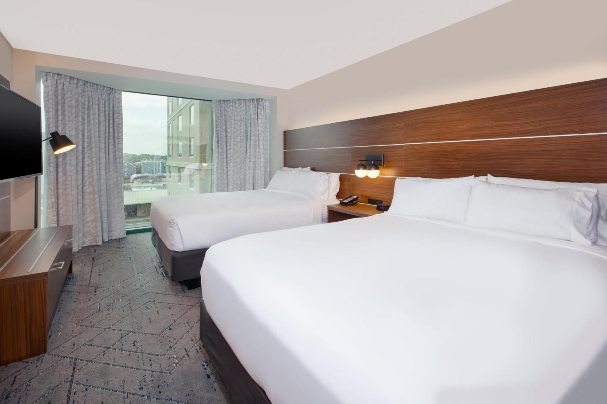 One-Bedroom Double Suite