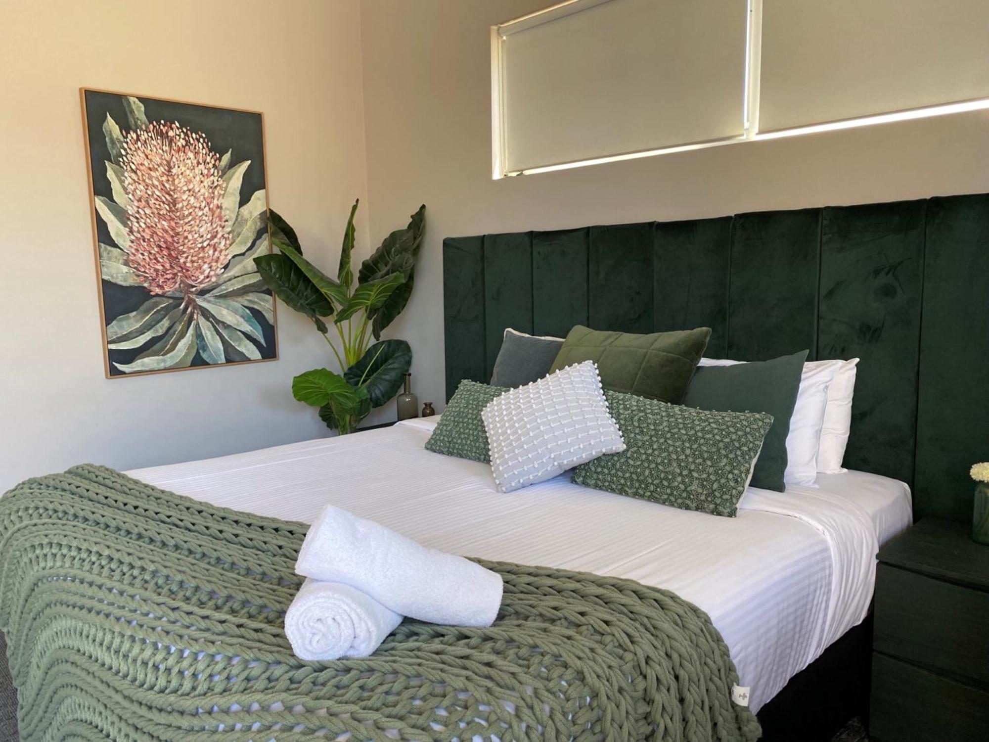 Deluxe Suite Spa Bath