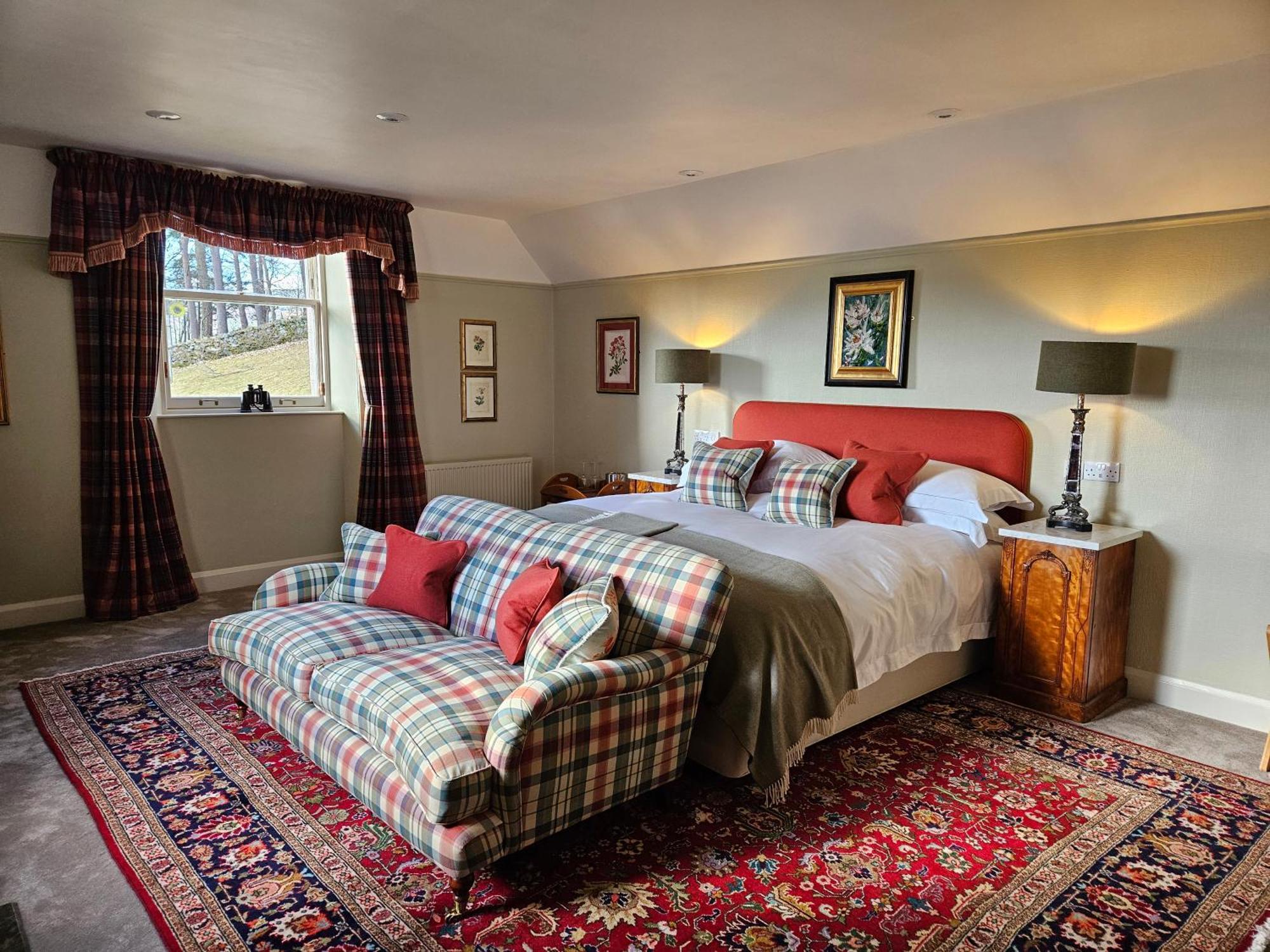 Deluxe Double Room with Shower