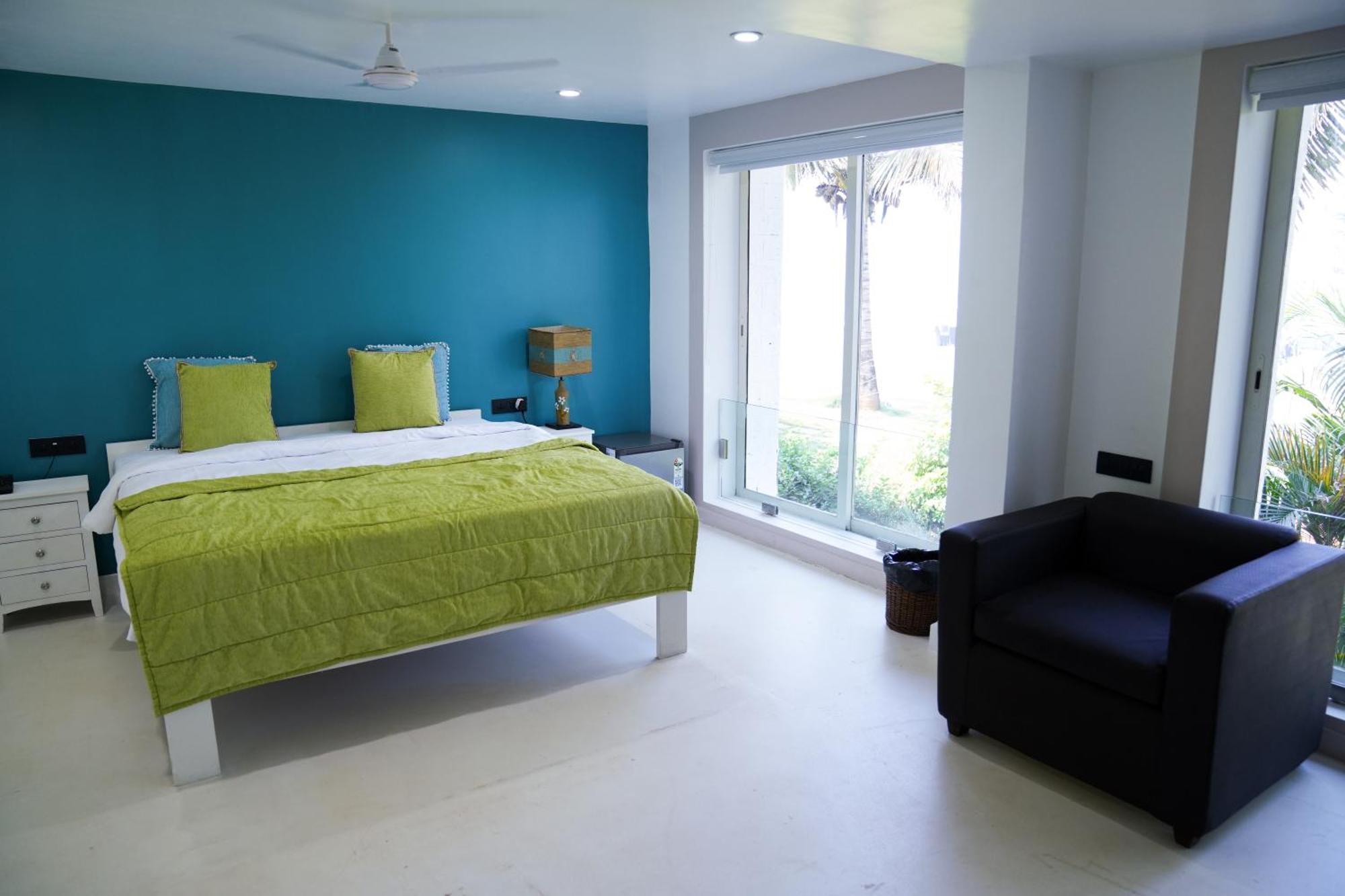 Executive Sea View Suite
