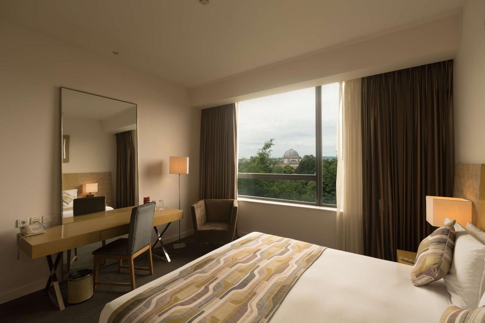 Superior Zimmer mit Blick auf die Bäume