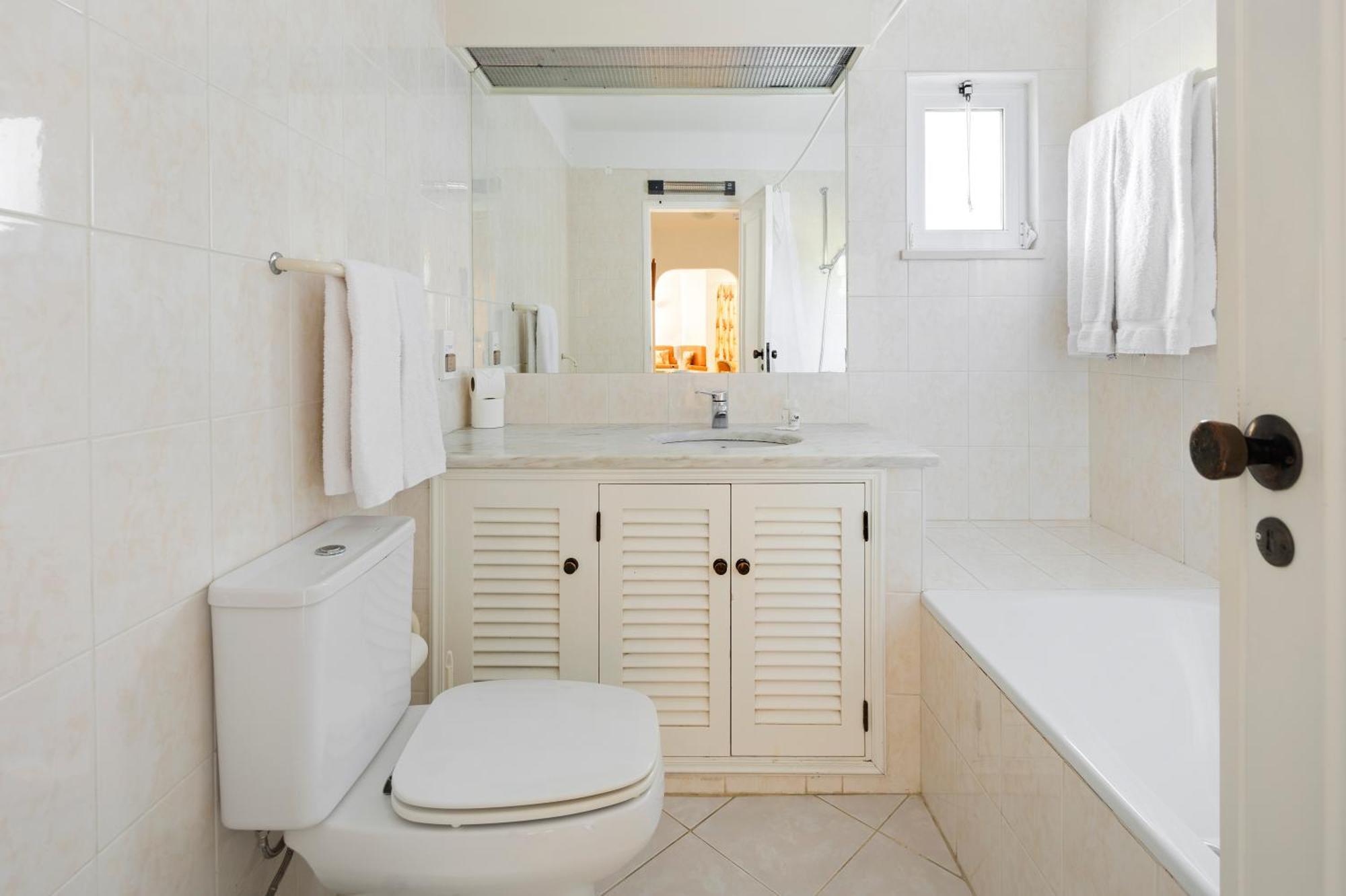 Superior Three-Bedroom Apartment