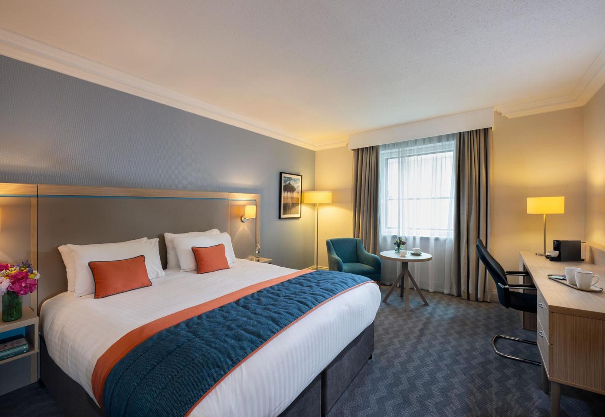 Superior King Room,1516459138:JPEG