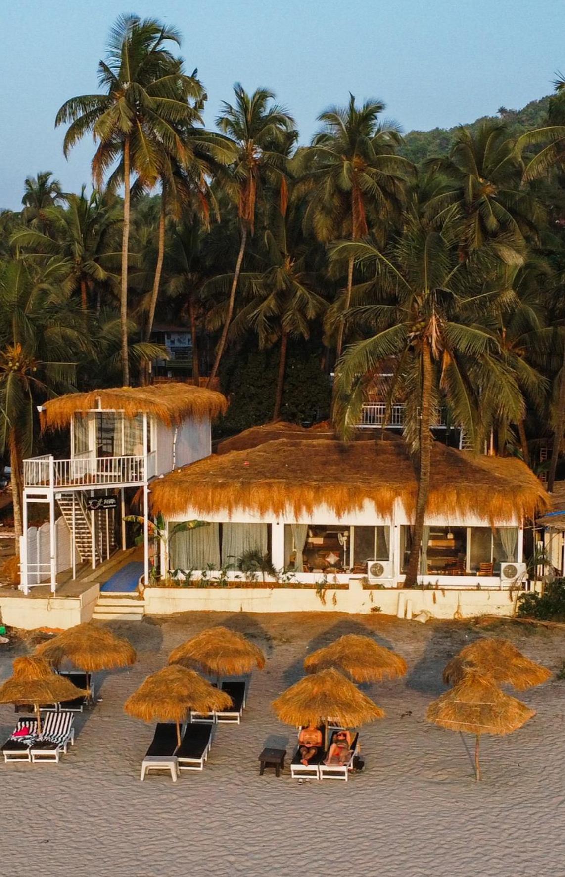 Studio with Sea View