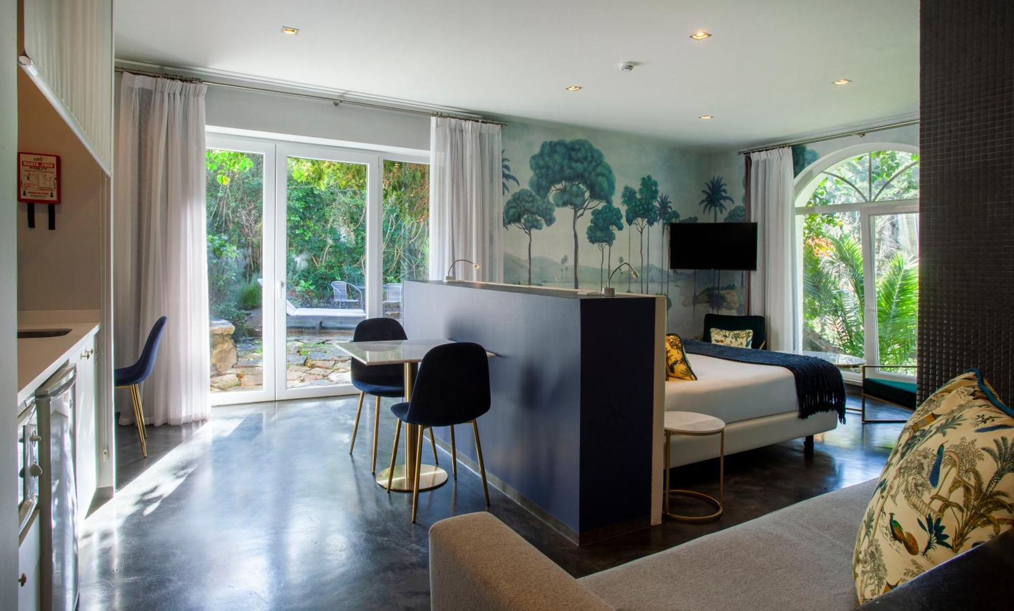 Junior Suite Balcony Kitchenette